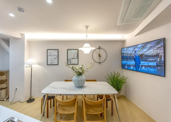 Pochi Family House Sinchon 서울특별시