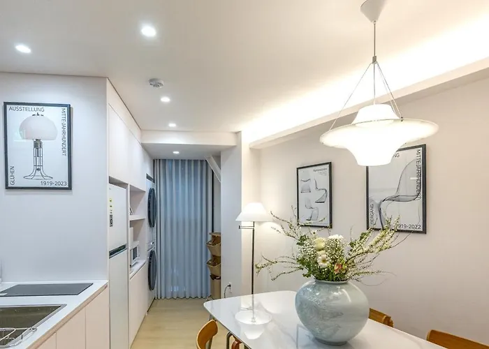Pochi Family House Sinchon
