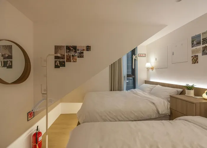 Pochi Family House Sinchon